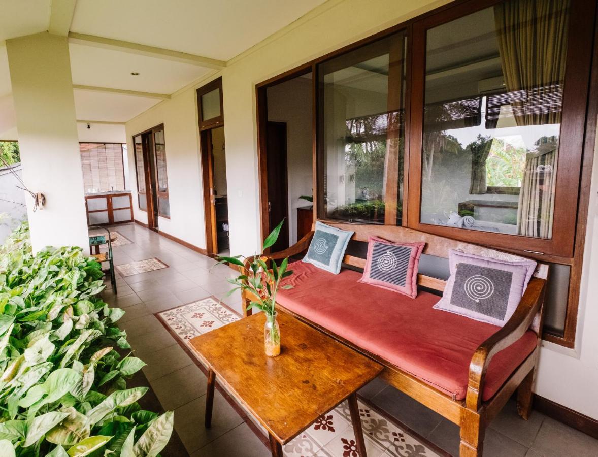 Rumah Taman Ubud  Exterior photo